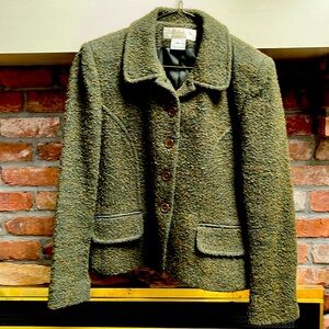 Tweed olive green short waisted jacket.